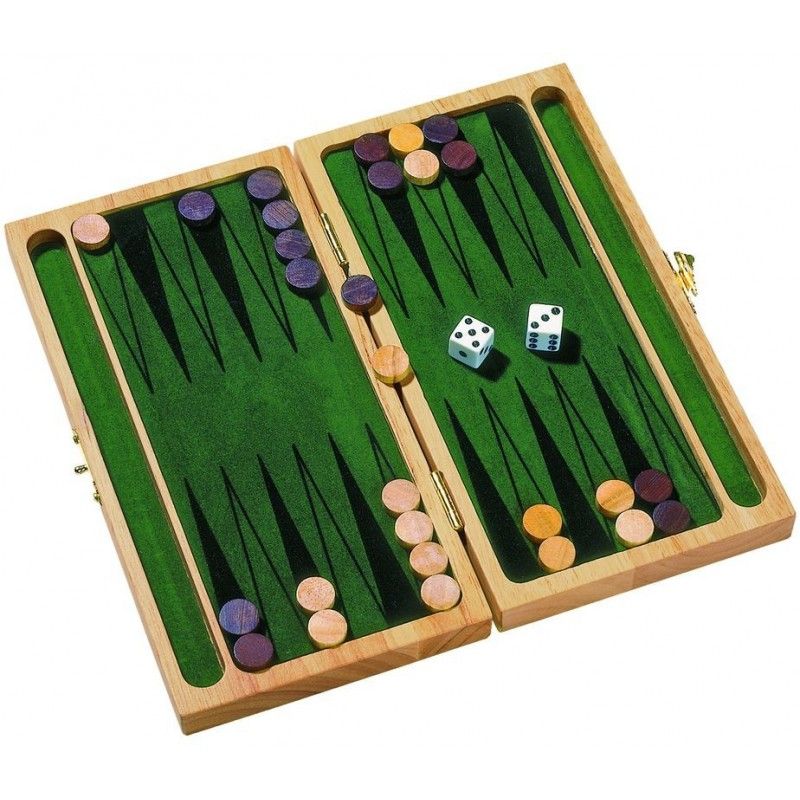 Detail des pions et des des du jeu Backgammon.