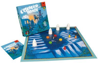 Détail des pions fantômes magnétiques du jeu L'escalier hanté.